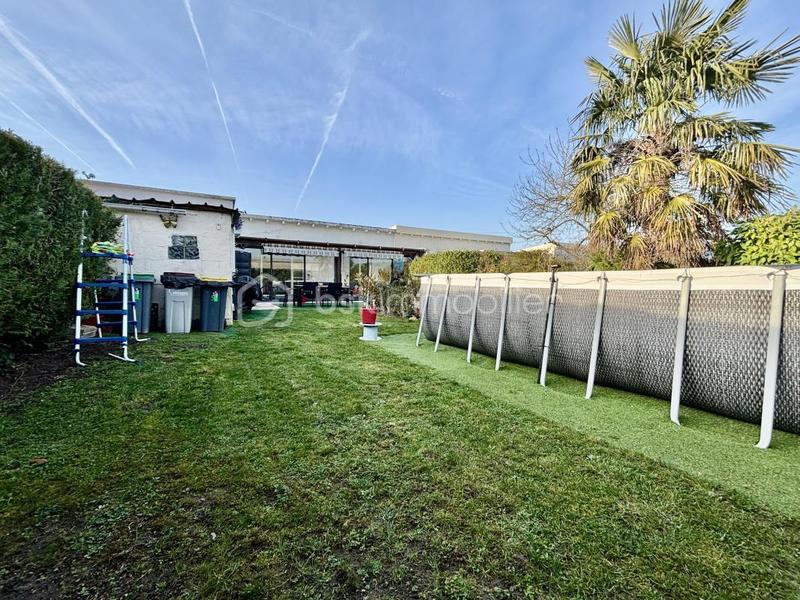 Maison traditionnelle - 74 m² - 4 pièces