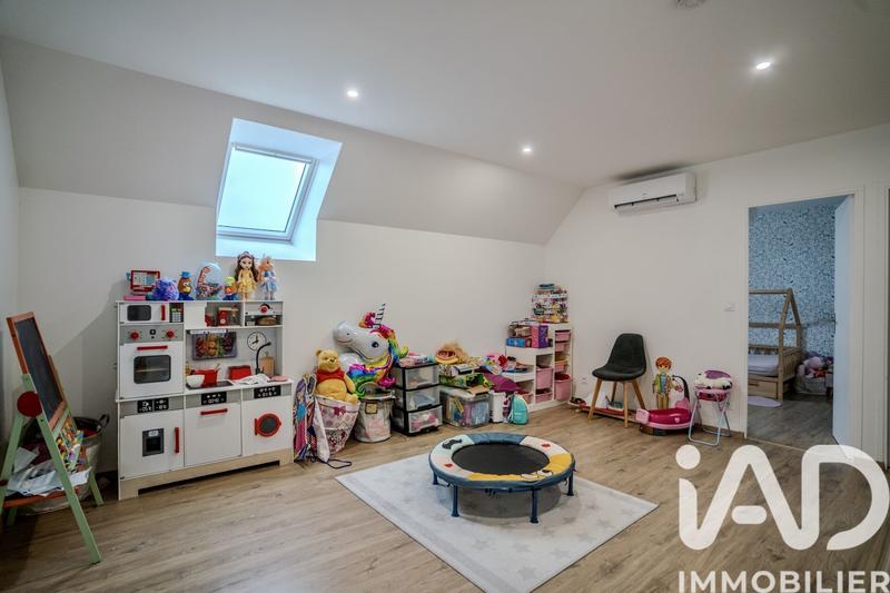 Maison - 155 m² - 6 pièces