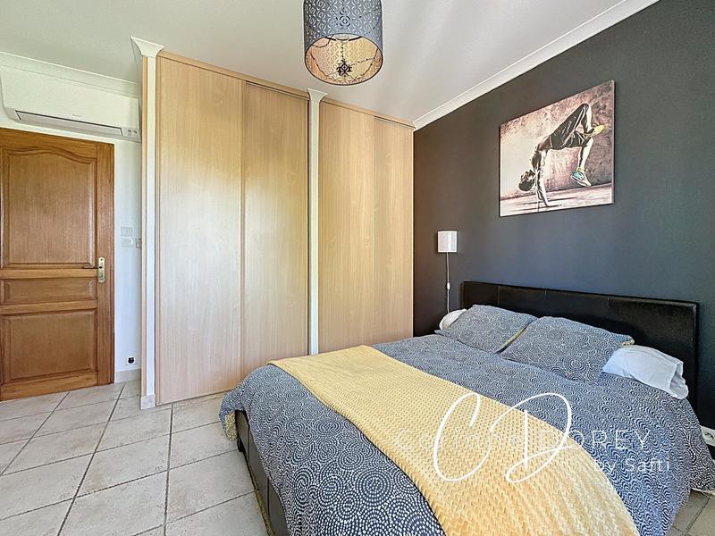 Villa - 166 m² - 4 pièces