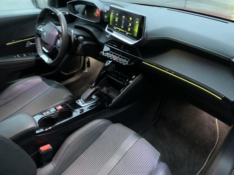 Peugeot 208 II PureTech 100 s&amp;amp;S Eat8 Gt Line