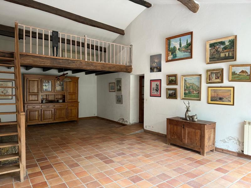 Maison - 433 m² - 10 pièces