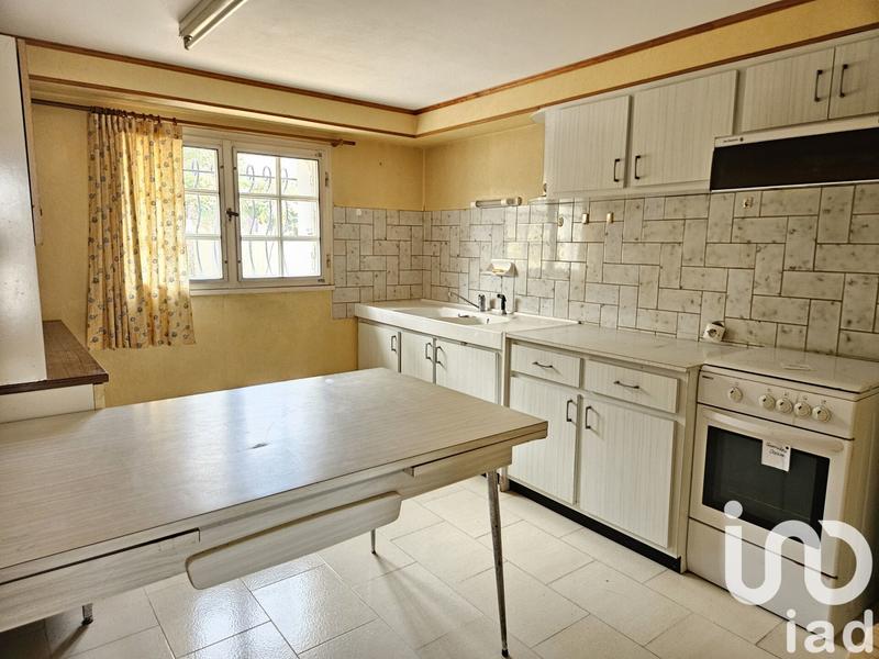 Maison - 158 m² - 8 pièces