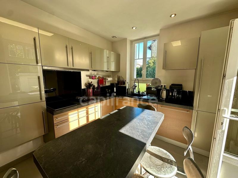 Maison - 155 m² - 6 pièces