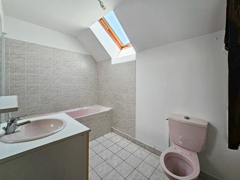 Maison - 453 m² - 14 pièces