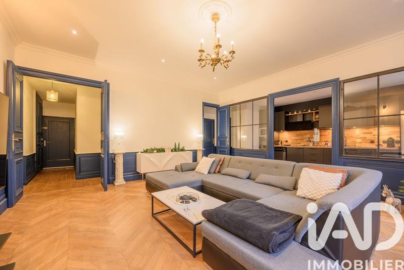 Loft - 129 m² - 5 pièces