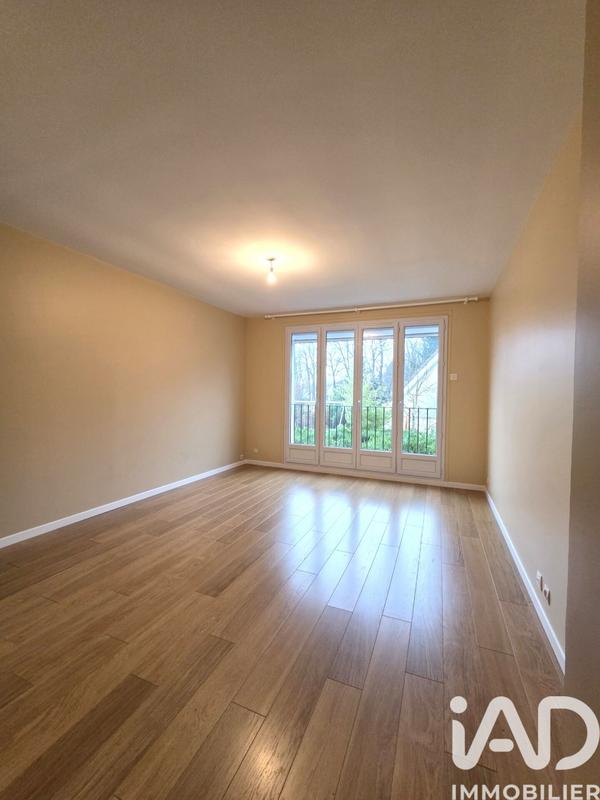 Maison - 210 m² - 7 pièces