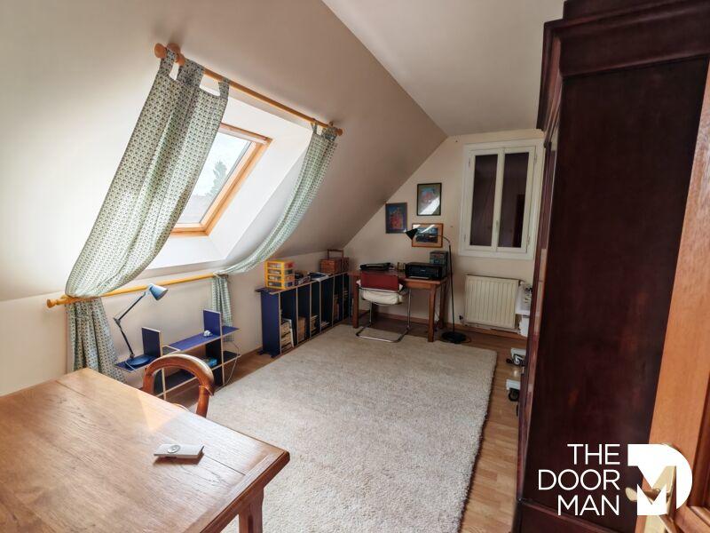 Maison - 139 m² - 6 pièces