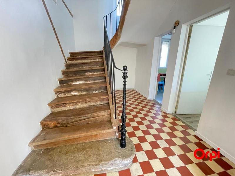 Maison - 175 m² - 7 pièces