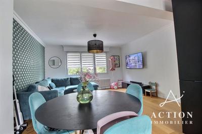 Maison - 82 m² - 3 pièces