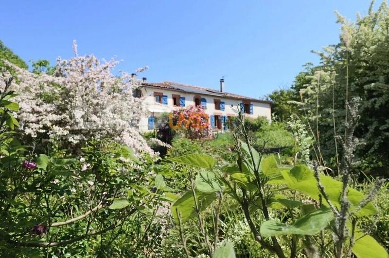 Ferme - 310 m² - 10 pièces