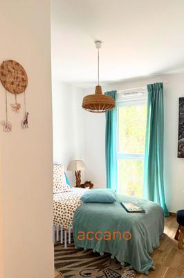 Appartement - 100 m² - 5 pièces