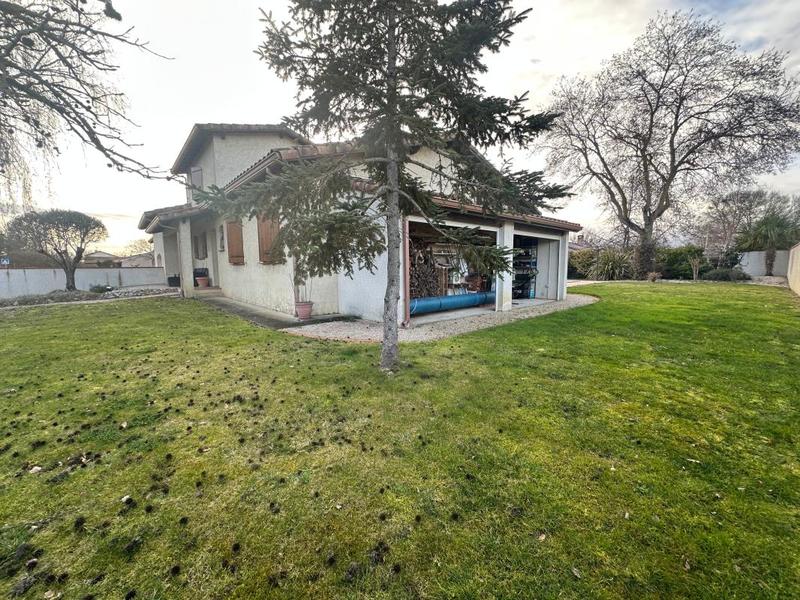 Maison - 192 m² - 6 pièces