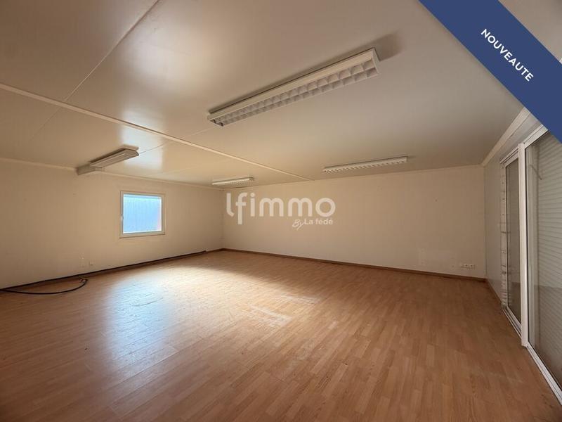 Immeuble - 108 m² - 8 pièces