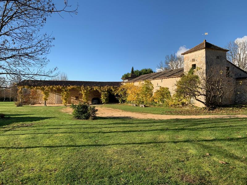 Maison traditionnelle - 202 m² - 7 pièces