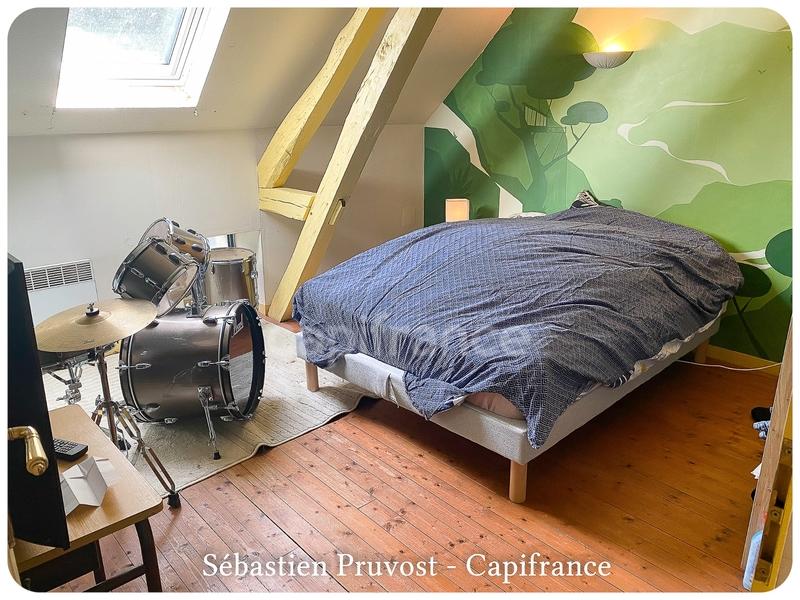 Maison en pierre - 250 m² - 8 pièces