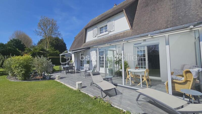 Propriété - 112 m² - 6 pièces