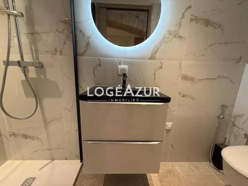 Appartement - 106 m² - 5 pièces