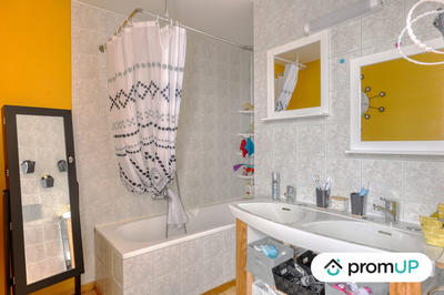 Maison - 136 m² - 5 pièces