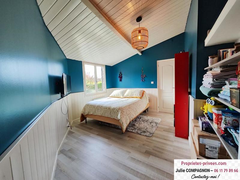 Maison - 184 m² - 8 pièces