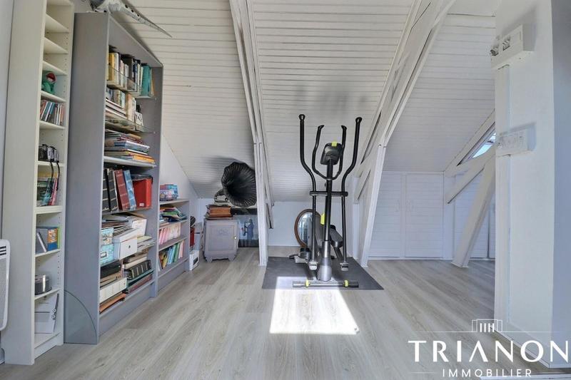 Maison - 157 m² - 8 pièces