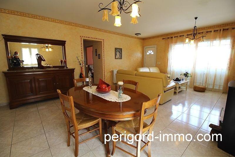 Maison traditionnelle - 275 m² - 14 pièces