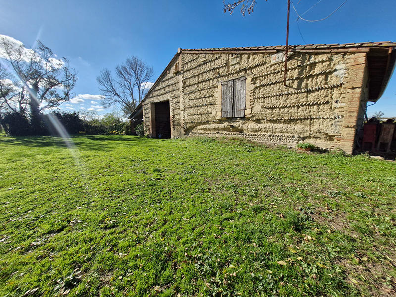 Maison - 508 m² - 6 pièces