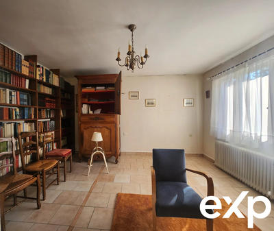 Maison - 169 m² - 7 pièces