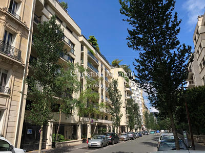 Parking / Garage - 11 m²