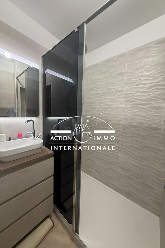 Appartement - 57 m² - 3 pièces