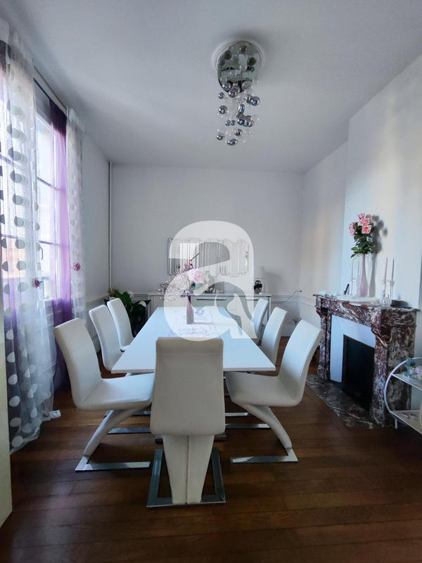 Maison ancienne - 149 m² - 6 pièces