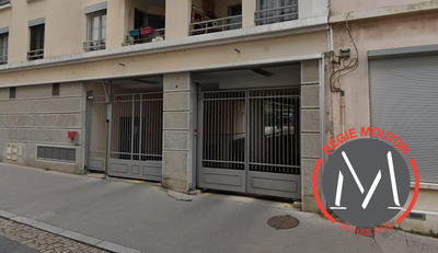 Parking / Garage - 8 m²