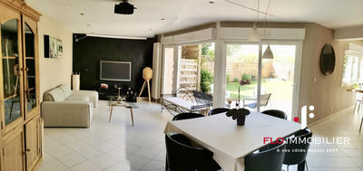 Maison - 105 m² - 5 pièces