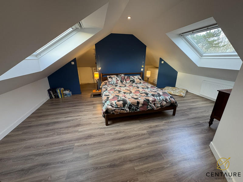 Maison - 144 m² - 7 pièces