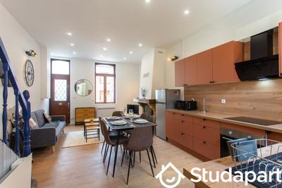 Chambre - 9 m² - 1 pièce