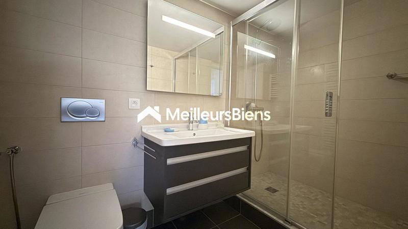 Villa - 178 m² - 6 pièces