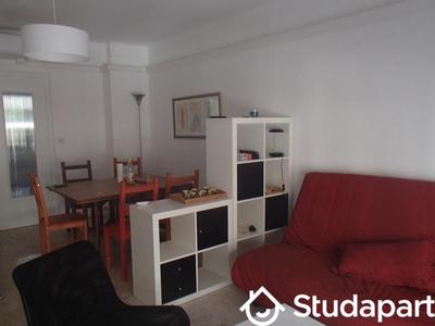 Chambre - 15 m² - 1 pièce