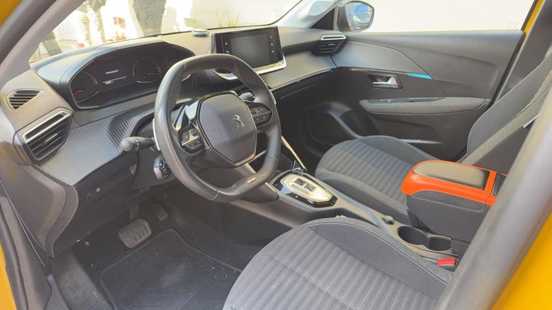 Peugeot 208 1.2 Puretech 100 Eat8 Style - Automatique