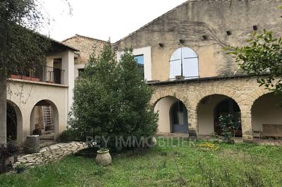 Maison de maîtres - 260 m² - 11 pièces