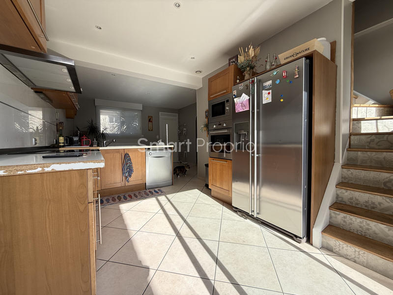 Maison - 98 m² - 4 pièces