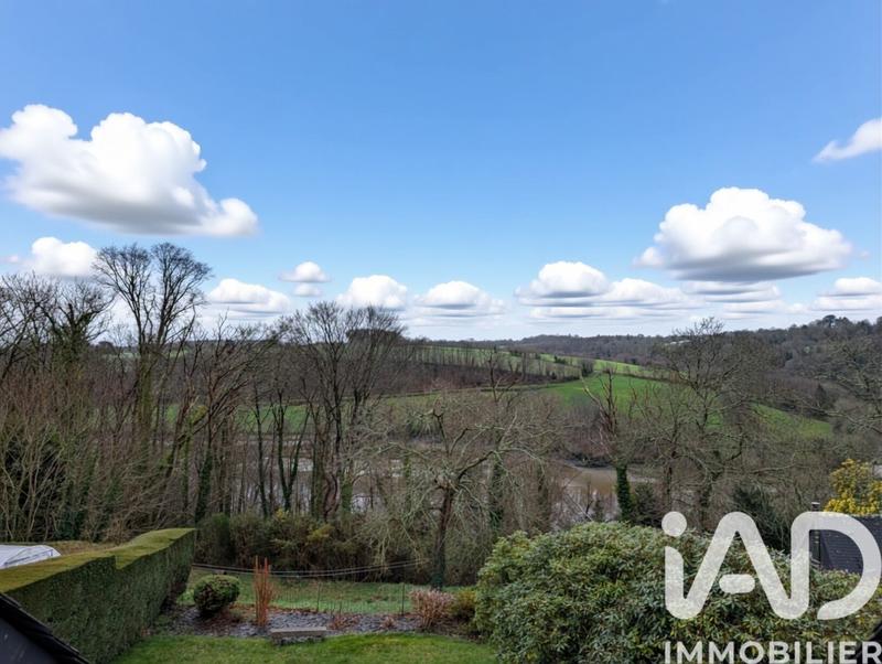 Maison - 150 m² - 7 pièces