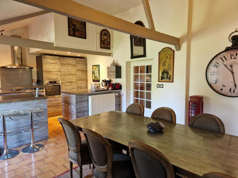 Maison - 156 m² - 6 pièces