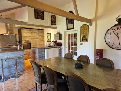 Maison - 156 m² - 6 pièces