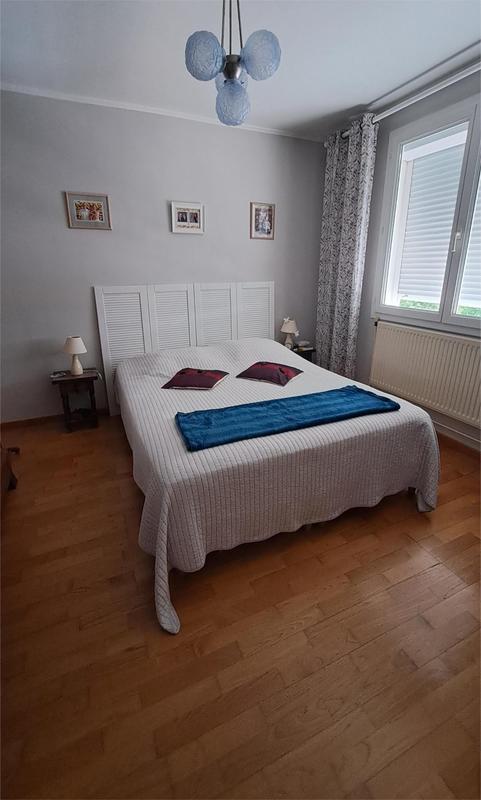 Maison - 98 m² - 6 pièces