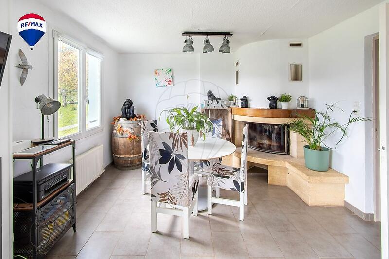 Maison - 100 m² - 6 pièces