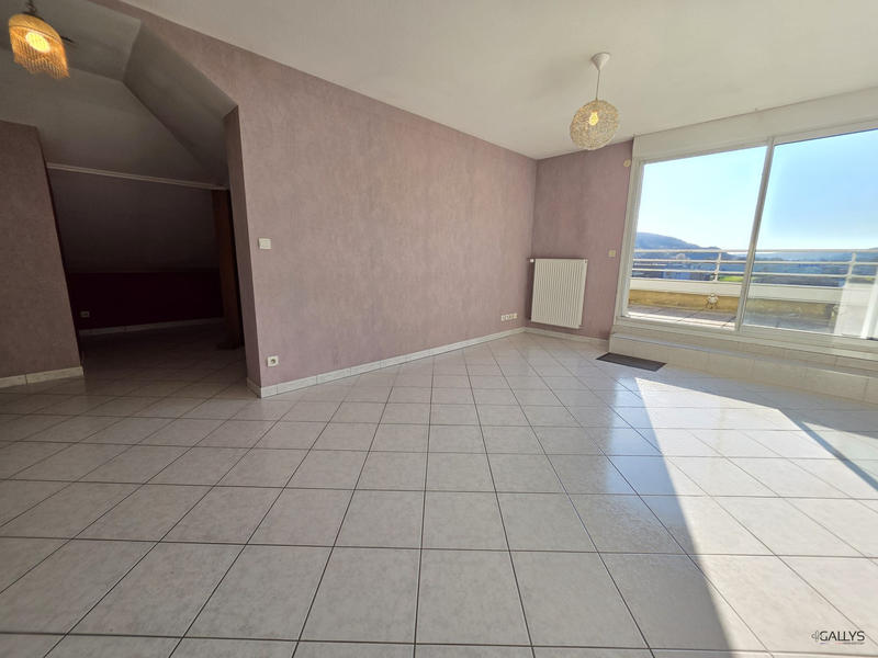 Appartement - 74 m² - 3 pièces