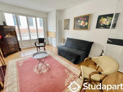 Appartement - 96 m² - 5 pièces