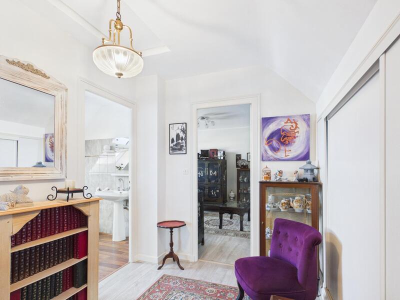 Maison - 209 m² - 11 pièces