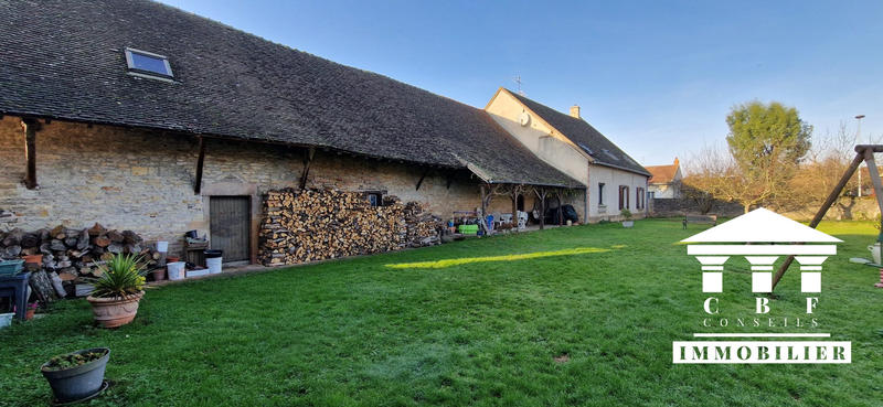 Maison - 194 m² - 10 pièces