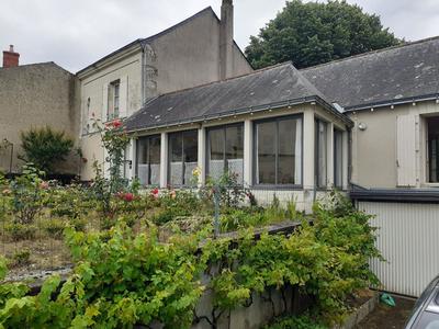 Maison - 93 m² - 4 pièces