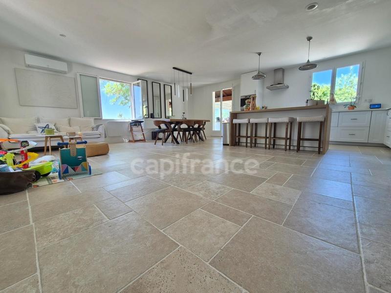 Maison - 150 m² - 6 pièces